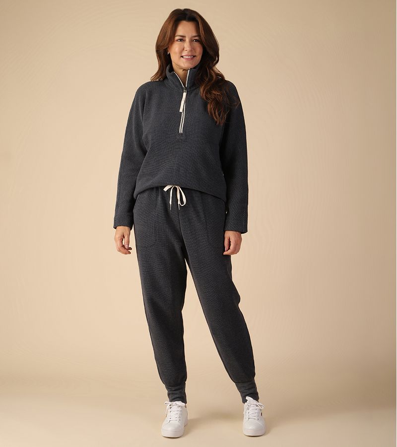 blusa-21330-calca-jogging-20330-preto-frente-4